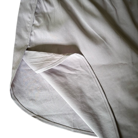 New Balance Women’s XL Athletic Running Short Muted Purple Taupe New With Tags - Picture 4 of 8